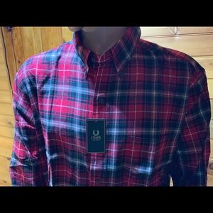 CHAPS plaid long sleeve button down shirt